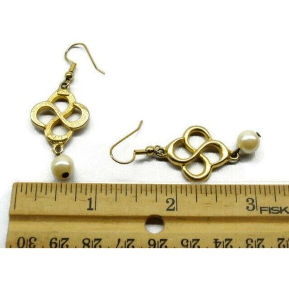 Infinity The Limited Gold Tone Vertical Drop Dangle Hook Earrings Womans - Picture 5 of 5